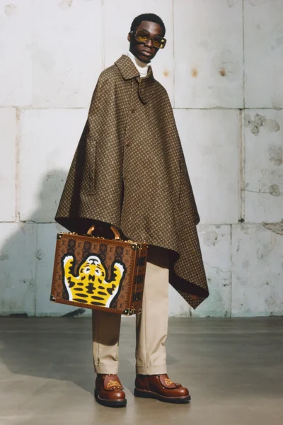 Look 3